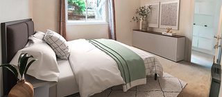 159749002_staged (1)